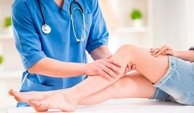 Πώς να θεραπεύστε τις κιρσοί των φλεβών στα πόδια